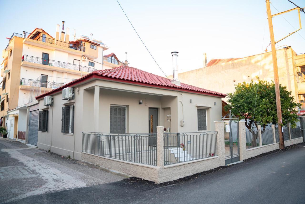Όμορφη Μονοκατοικία Με 2 Υπνοδωμάτια Και Τζάκι Nafpaktos Exterior foto